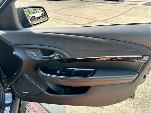 Used 2015 Chevrolet SS image 22