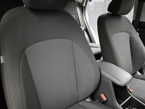 Certified 2025 Hyundai Kona SEL image 22