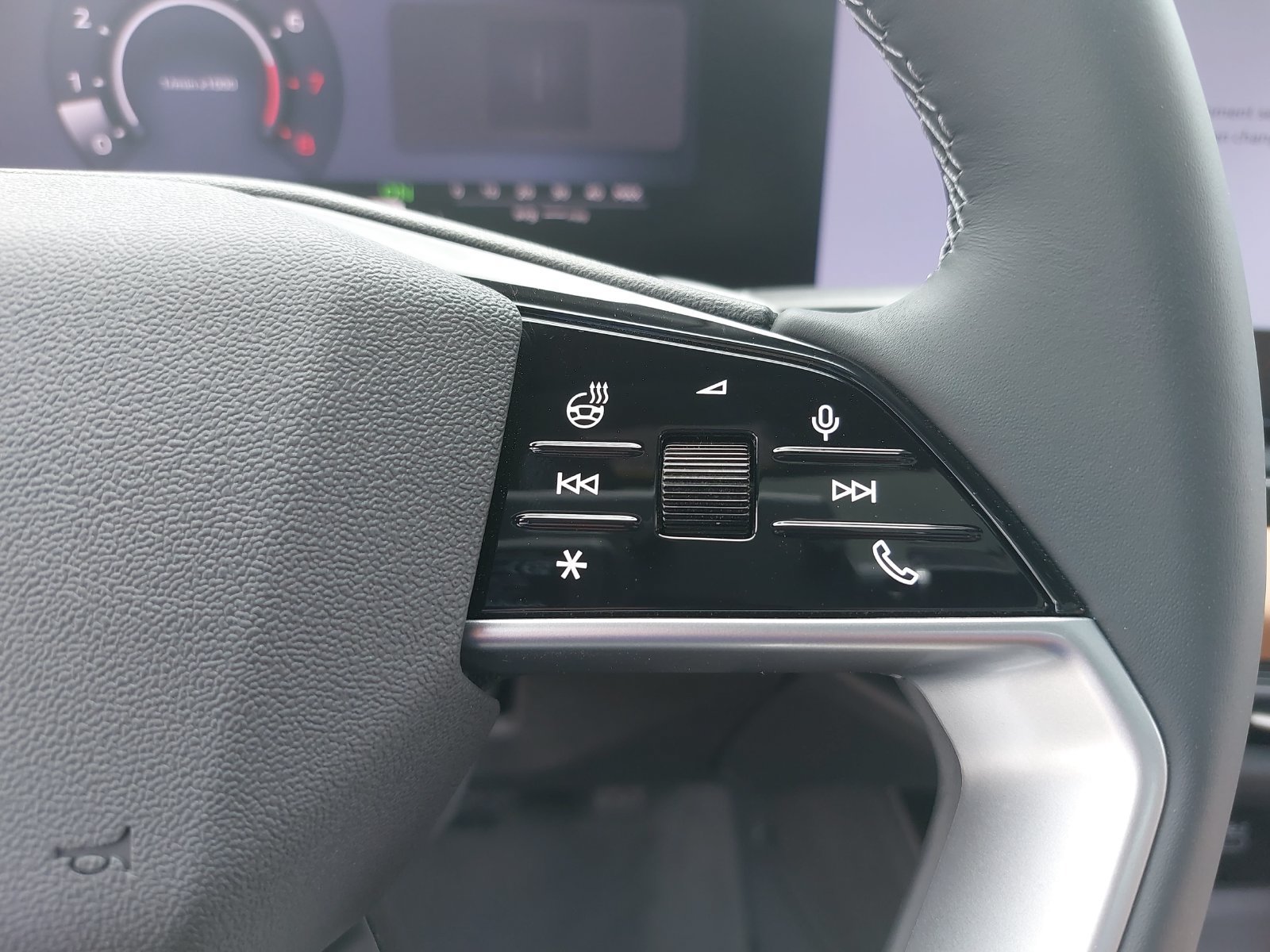New 2026 Audi A6 Premium Plus AWD/4WD image 18
