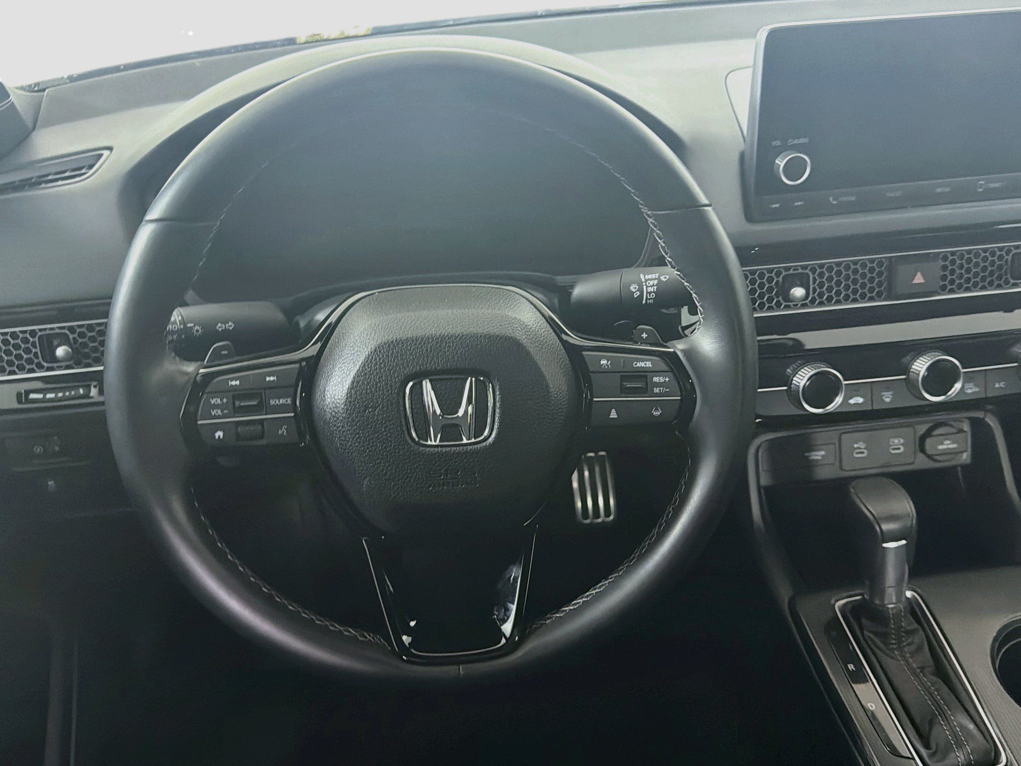 Used 2025 Honda Civic Sport image 17