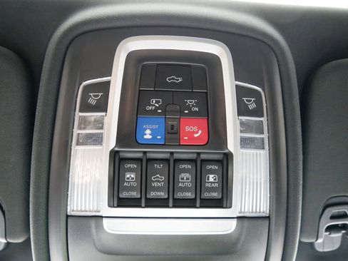 Certified 2022 RAM 1500 Laramie image 51