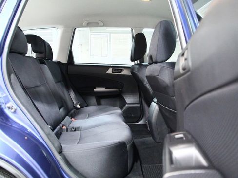 Used 2011 Subaru Forester 2.5X image 24