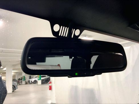 Used 2015 Jeep Wrangler Unlimited Sport w/ Quick Order Package 24S image 27