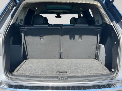Used 2022 Volkswagen Atlas SEL Premium AWD/4WD image 7