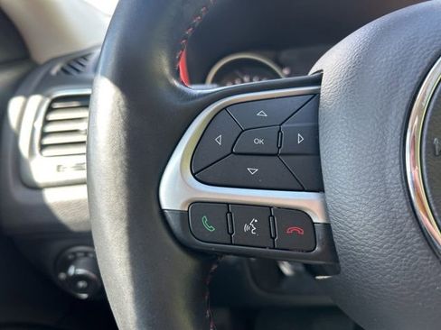 Used 2018 Jeep Compass Trailhawk w/ Navigation Group AWD/4WD image 22