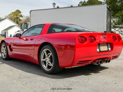 Used 2002 Chevrolet Corvette Coupe w/ Preferred Equipment Group2 image 6
