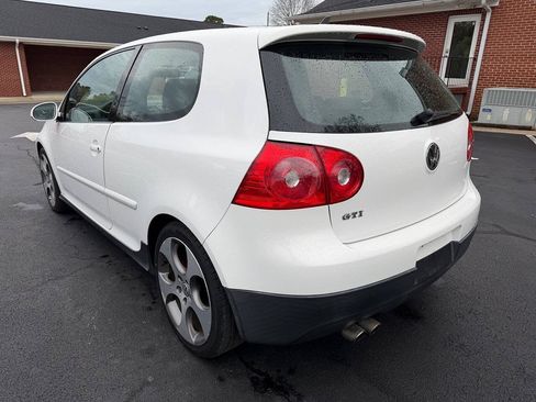Used 2009 Volkswagen GTI 2-Door FWD image 5