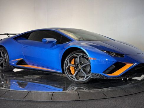 Used 2021 Lamborghini Huracan EVO image 6