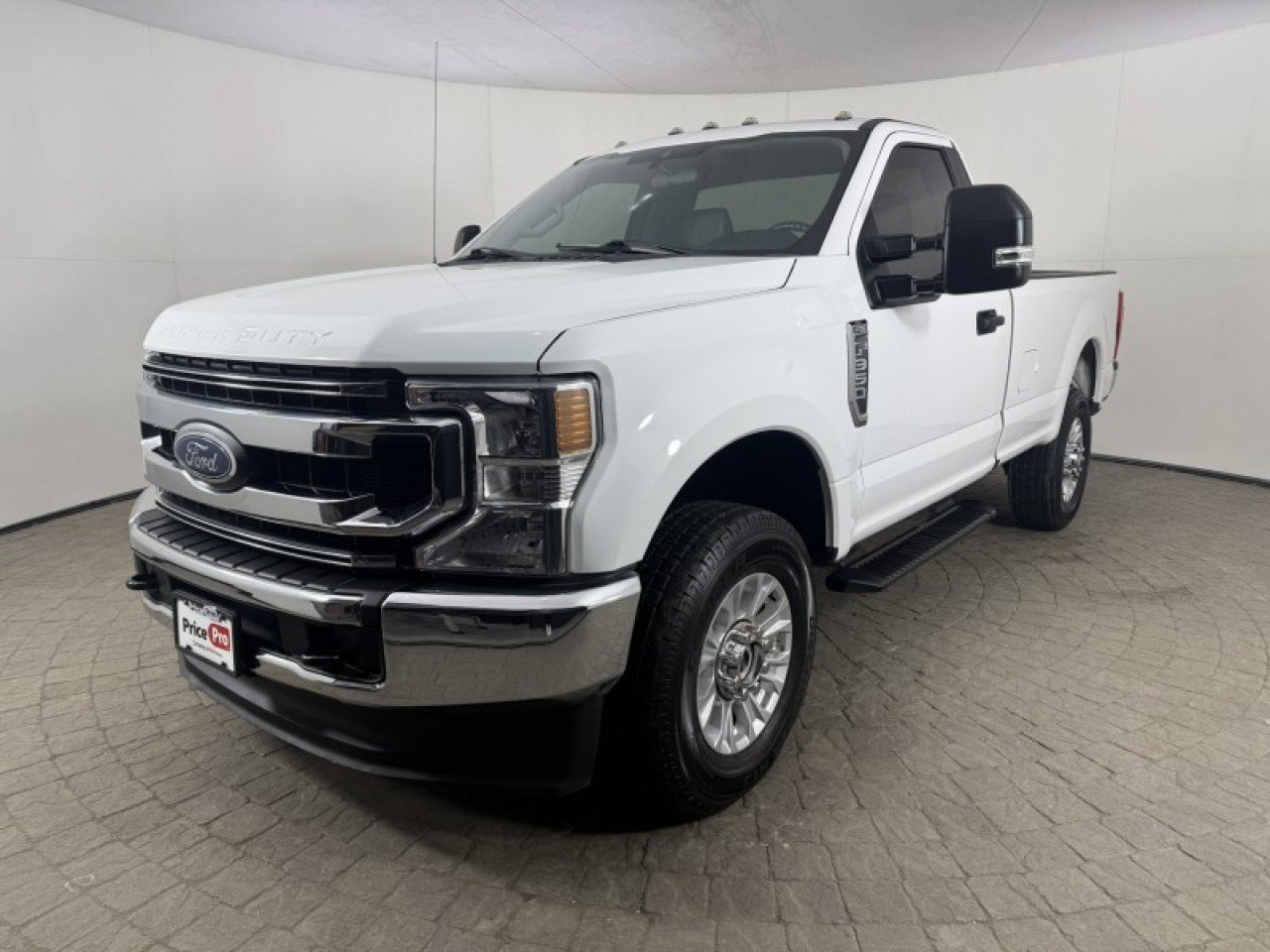 Used 2020 Ford F350 XL w/ STX Appearance Package AWD/4WD image 3