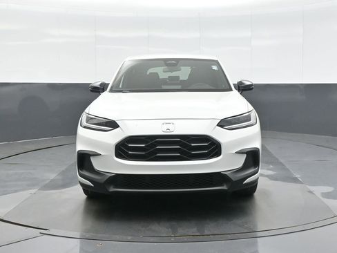 Used 2024 Honda HR-V Sport image 2