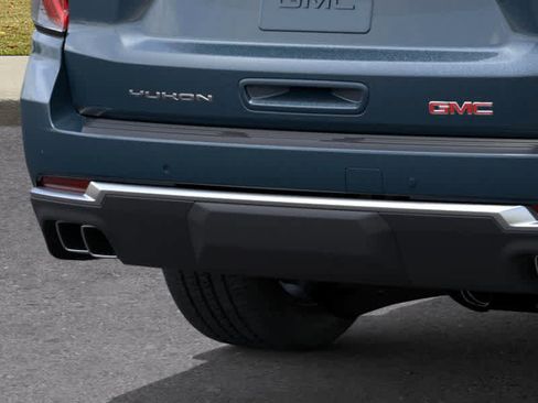 New 2026 GMC Yukon XL Denali image 14