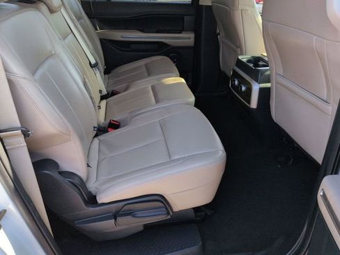 Used 2023 Ford Expedition Max XLT AWD/4WD image 35