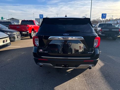 Used 2023 Ford Explorer Limited w/ Limited Technology Package image 6