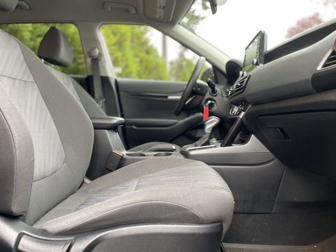 Used 2021 Kia Seltos LX image 19