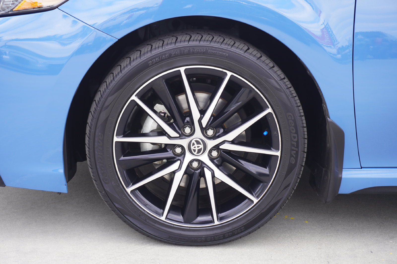 Certified 2024 Toyota Camry SE FWD image 19