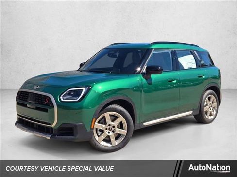 Used 2025 MINI Cooper Countryman S image 1