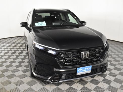 Used 2025 Honda CR-V Sport image 3