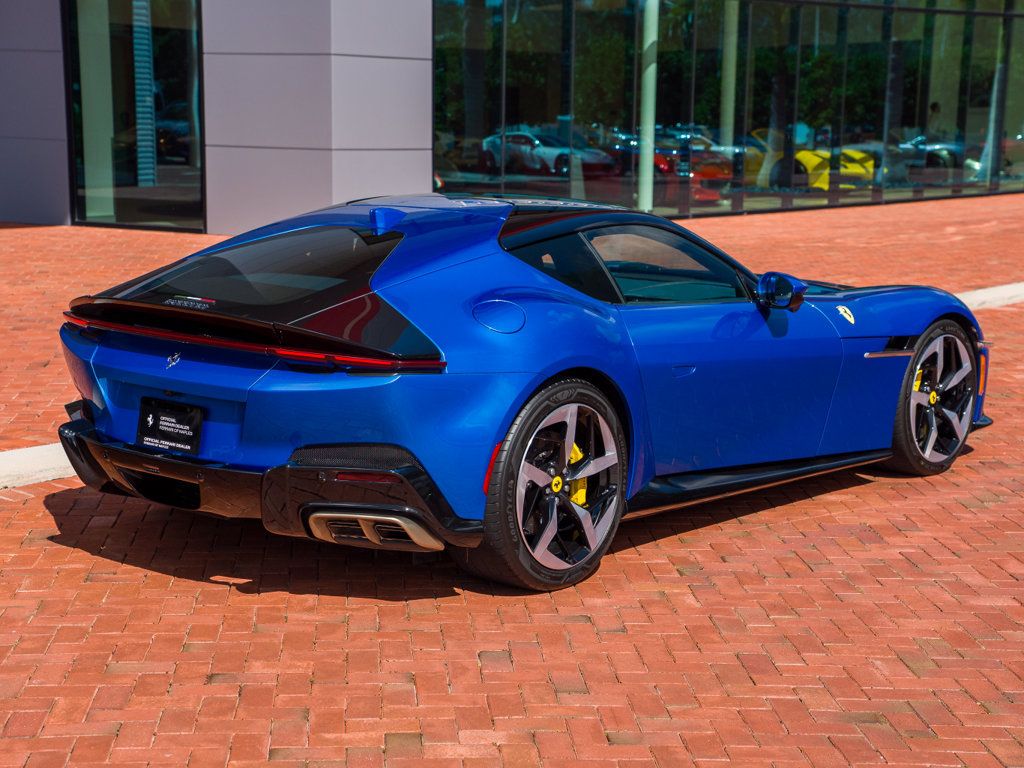 Certified 2025 Ferrari 12Cilindri RWD image 6