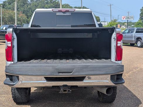 Used 2023 Chevrolet Silverado 3500 LTZ w/ LTZ Convenience Package RWD image 40