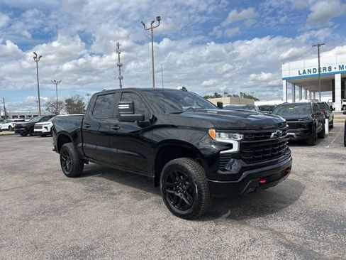 Used 2025 Chevrolet Silverado 1500 LT Trail Boss w/ LPO, Utility Wall Package image 1