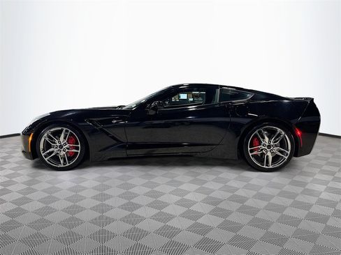 Used 2016 Chevrolet Corvette Stingray w/ 3LT Preferred Equipment Group image 9
