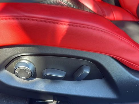 Used 2025 Chevrolet Corvette Stingray Preferred Cpe w/ Z51 Performance Package RWD image 18