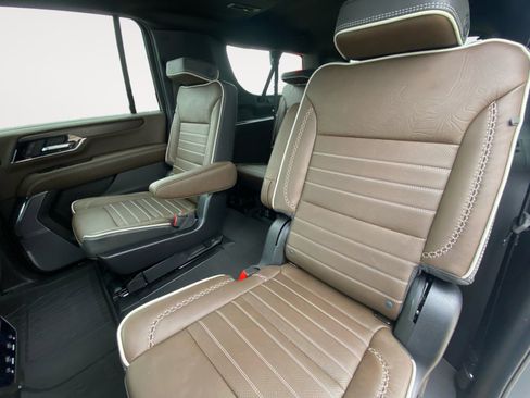 New 2026 GMC Yukon XL Denali Ultimate image 24