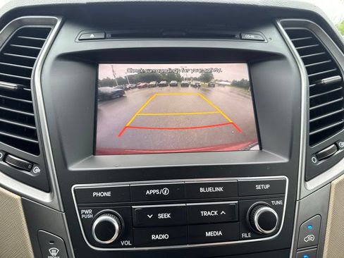 Used 2018 Hyundai Santa Fe Sport w/ 2.4L Value Package 02 FWD image 22