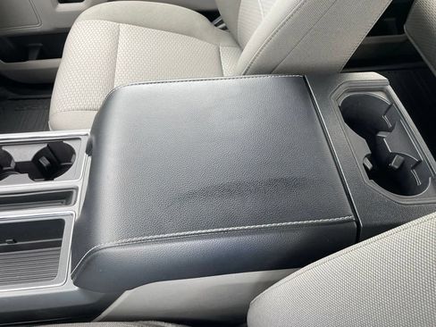 Used 2019 Ford F150 XLT w/ Equipment Group 302A Luxury AWD/4WD image 39