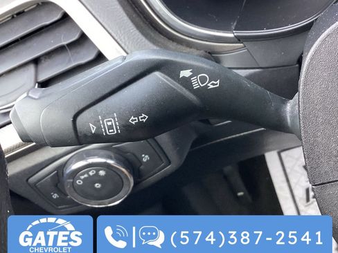 Used 2020 Ford Fusion SE image 29