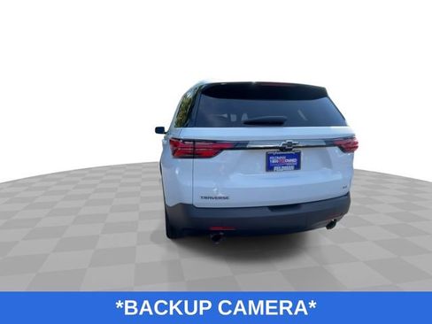Used 2023 Chevrolet Traverse RS image 8