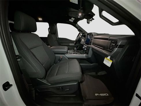 New 2025 Ford F150 XLT w/ Equipment Group 302A MID image 30