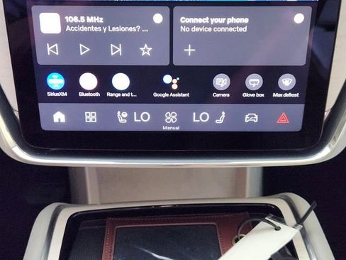 New 2025 Volvo EX90 Plus image 19