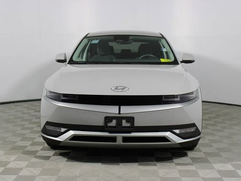 Used 2024 Hyundai Ioniq 5 SEL image 2