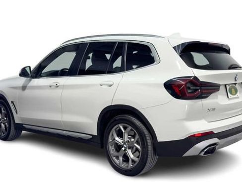 Used 2022 BMW X3 sDrive30i w/ Convenience Package RWD image 4