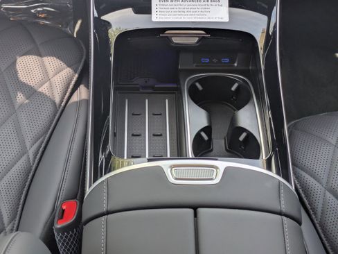 New 2026 Mercedes-Benz S 580 4MATIC Sedan image 16