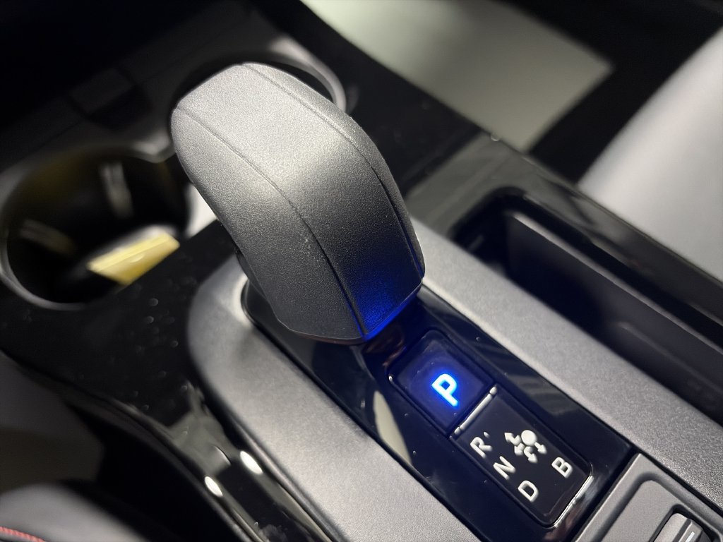 New 2026 Toyota Prius Plug-In Hybrid FWD image 20