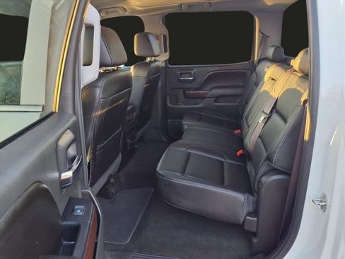 Used 2017 GMC Sierra 1500 SLT w/ SLT Premium Package image 21