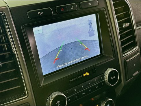 Used 2021 Ford Expedition XLT RWD image 22