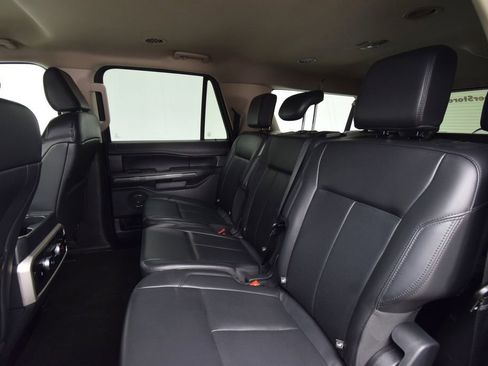 Used 2023 Ford Expedition Max XLT image 25