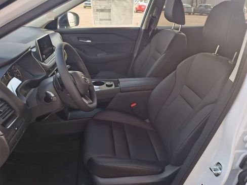 Certified 2026 Nissan Rogue Dark Armor AWD/4WD image 10