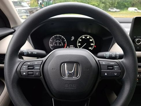 Used 2025 Honda HR-V LX image 18