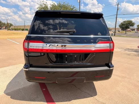 Used 2019 Lincoln Navigator Black Label w/ Cargo Package AWD/4WD image 4