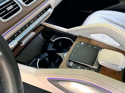 Used 2025 Mercedes-Benz GLE 350 4MATIC image 15