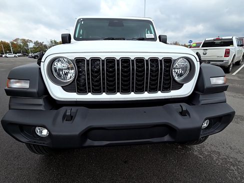 New 2026 Jeep Wrangler Unlimited Sport image 10