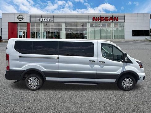 Used 2025 Ford Transit 350 XLT RWD image 8