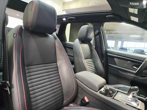Used 2020 Land Rover Discovery Sport SE R-Dynamic image 26