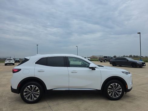 Used 2024 Buick Envision Preferred image 5