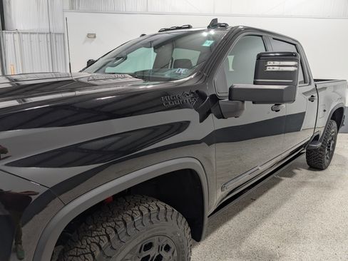 Used 2024 Chevrolet Silverado 2500 High Country w/ High Country Premium Package image 7