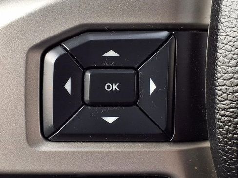 Certified 2018 Ford F150 Lariat w/ Trailer Tow Package image 19